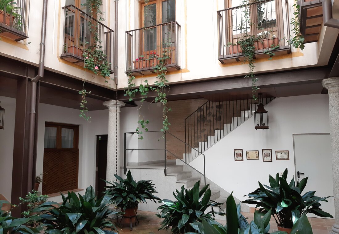 Patio árabe del edificio